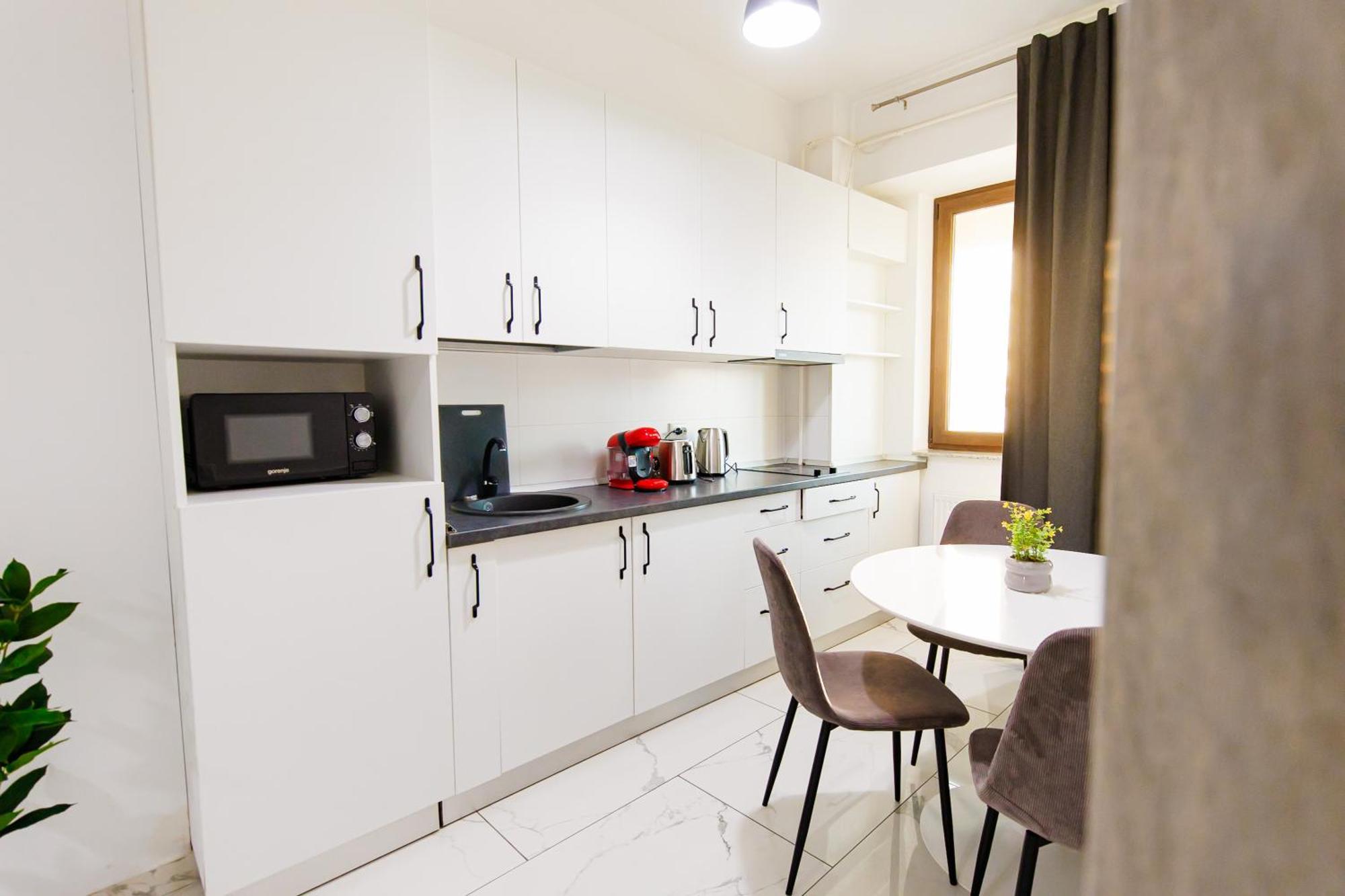 Luxury Lazar Towers Palas Mall Area Iasi Exteriör bild