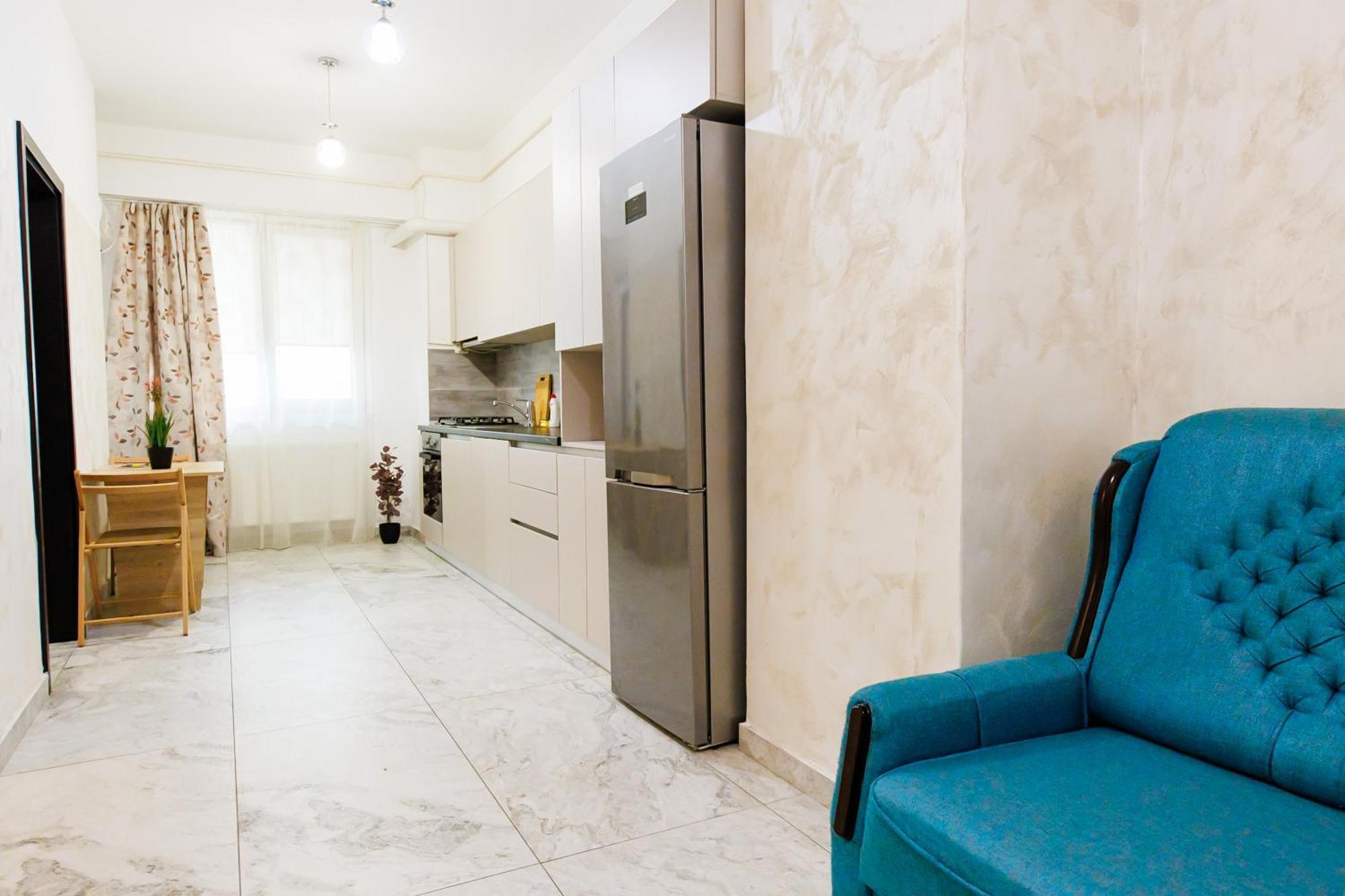 Luxury Lazar Towers Palas Mall Area Iasi Exteriör bild