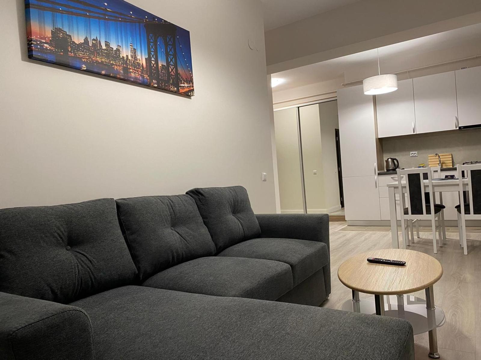 Luxury Lazar Towers Palas Mall Area Iasi Exteriör bild